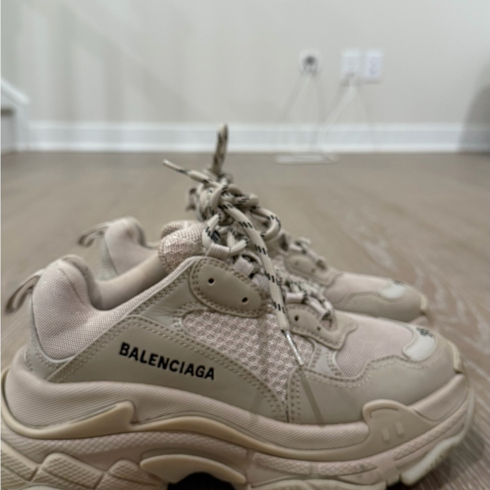 Balenciaga Light Beige Chunky Sneakers